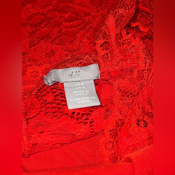 H&M Lace Halter Top - Picture 4 of 4